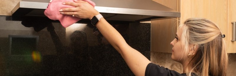 清洁油烟机 Clean the range hood1
