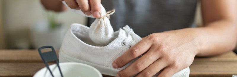 鞋子去异味 Removing odor from shoes
