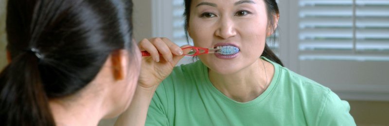 刷牙 Brushing teeth