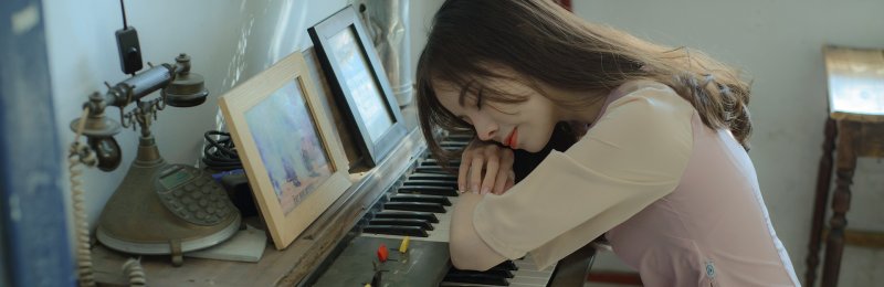 睡午觉 Nap at noon