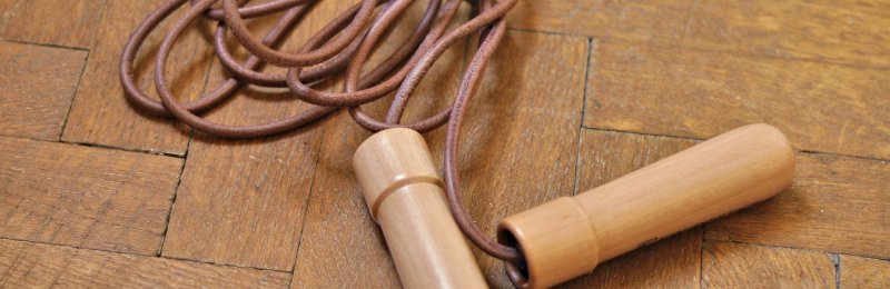 跳绳准备 skipping rope