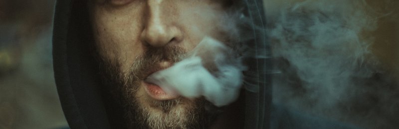 抽烟 smoking