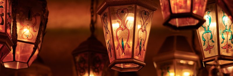 放花灯 Flower lantern