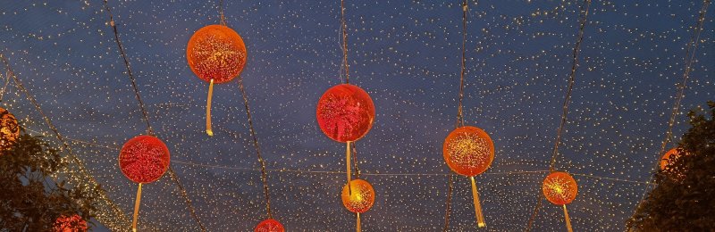 传统习俗 Traditional customs