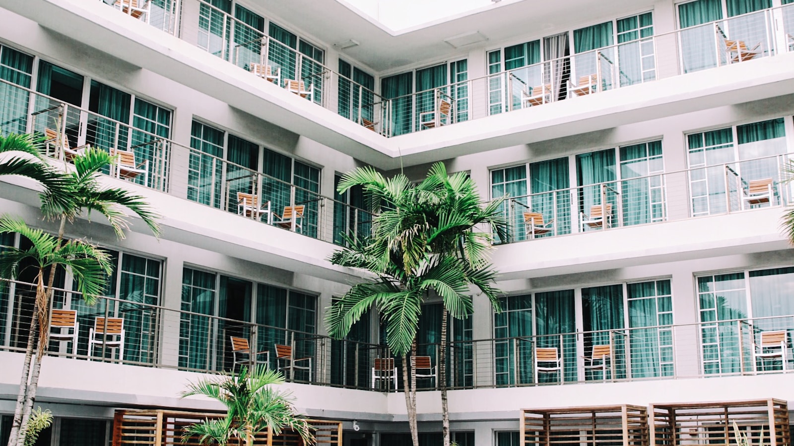酒店 hotel