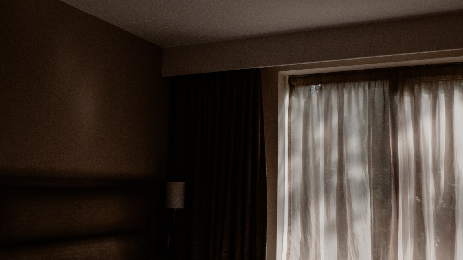 电动窗帘 Electric curtains