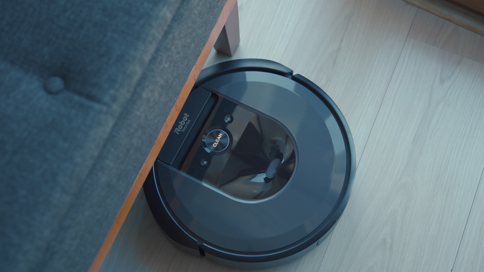 扫地机器人 Robotic vacuum cleaner