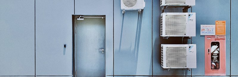 空调 air conditioner