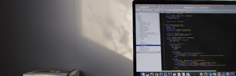 笔记本电脑 Notebook computer