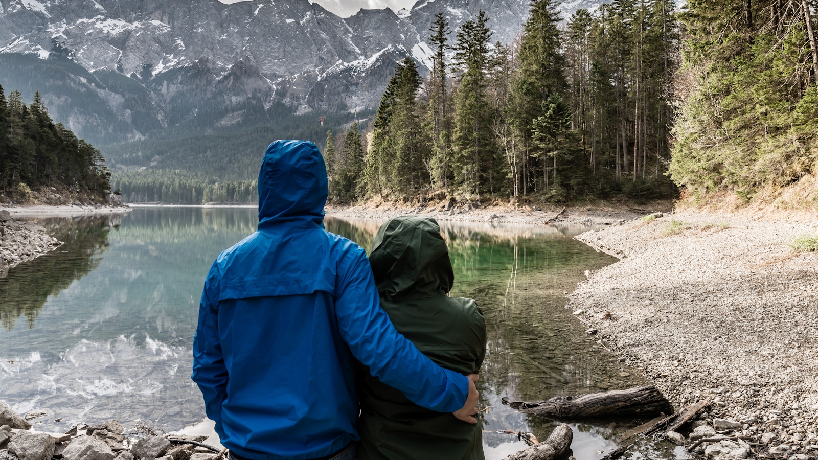 情侣旅行 Couple Travel