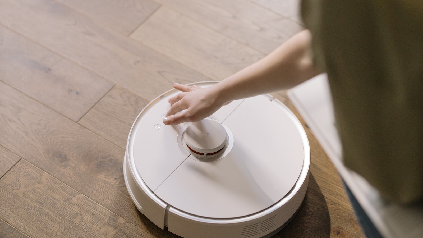 扫地机器人 Robotic vacuum cleaner