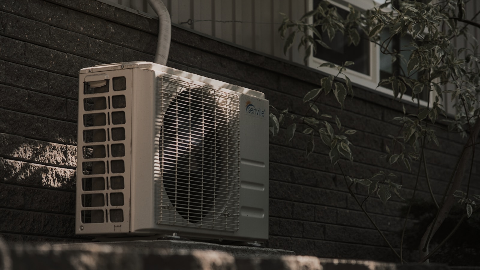 空调 air conditioner