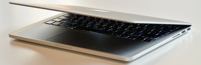 苹果笔记本电脑 Apple Laptop