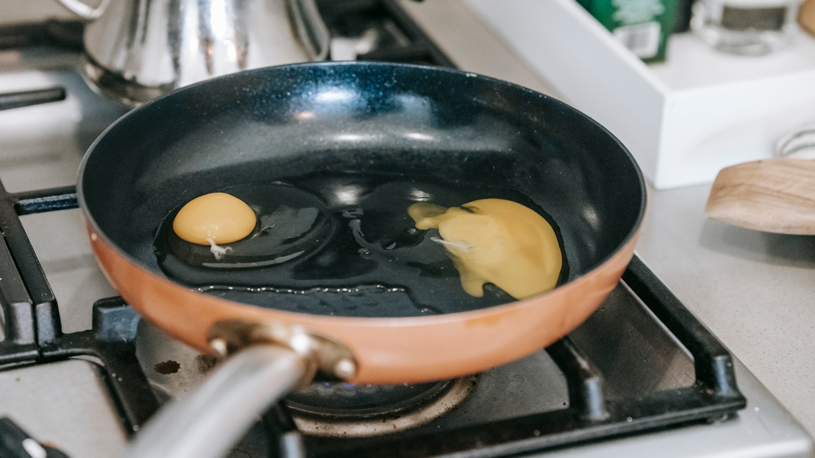 不粘锅 NON-STICK PAN